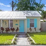 Island Time 1Br Waterfront Apt With View Of The Bay